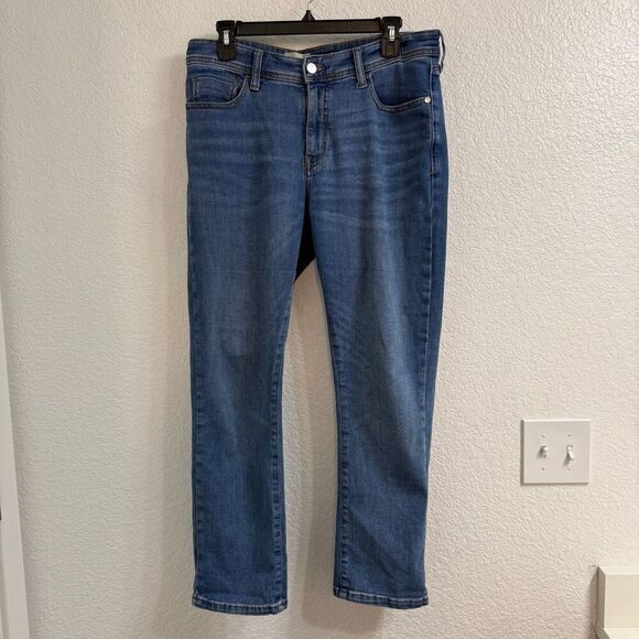 Pilcro The Slim Boyfriend Mid-Rise Jeans size 30P - Picture 1 of 5